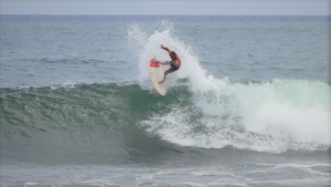 Josh Kerr à Bali, un twin en 5’2 lui suffit